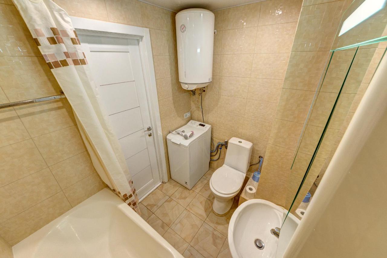 Excellent Apartment Druzhby Narodov Boulevard 3A. Lybedskaya Metro Station Киев Экстерьер фото